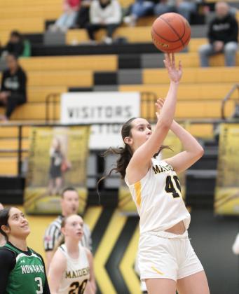 Seminole’s Glenda Klassen (40) shoots during a District 3-4A game against Monahans on Tuesday at Seminole (Contributed photo)