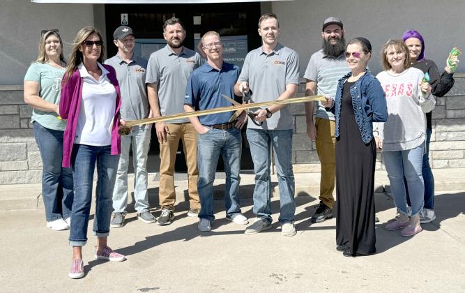 Core Remodeling and Interior hosted a grand opening, showcasing their new location and flowing showroom on Friday, March 22. Attendees were treated to a delicious lunch and had the chance to win exciting door prizes. (Sentinel photo by Jessenia Balderas)