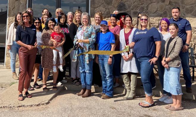 The Seminole Area Chamber of Commerce held a ribbon cutting at The Rusty Cricket, located at 406 South Main Street on Thursday, Oct. 5. (Sentinel photo/Amber Schmitt)