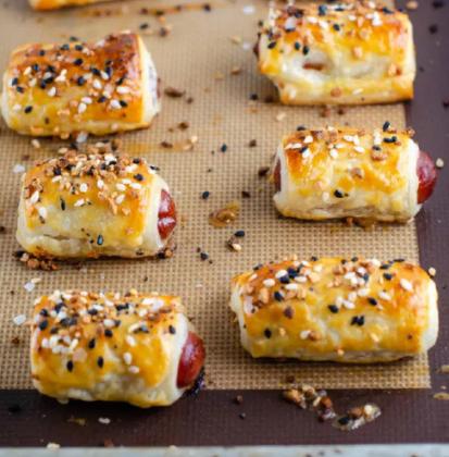 Everything Bagel Pigs In A Blanket