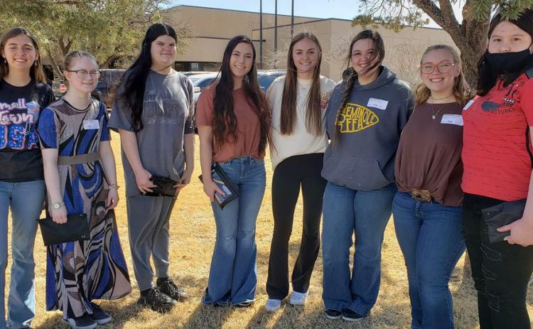 Seminole High School floral students Brooke Archuleta, Susana Friessen, Valerie Klassen, Raylynn Riley, Gabrielle Shaw, and Emely Vasquez earned their Level 2 Florist certification by the Texas State Florist Association. (Contributed photo).