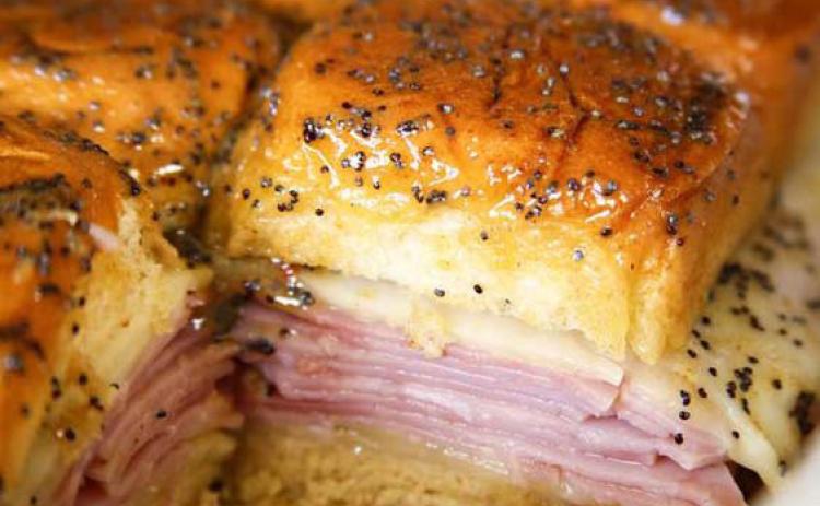 Happy Cooking: Ham and Cheese Sliders