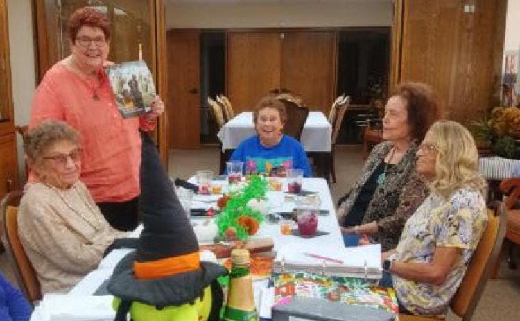 Garden Club Learns About the Benefit of Growing Trees